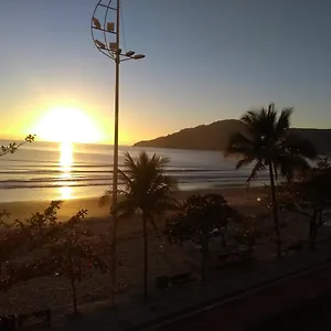 https://apto-beira-mar-em-bal-camboriu.santa-catarina-brasil.com